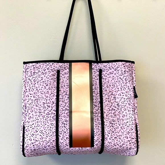 Brand NEW Georgia Tote & Clutch in ~ Rose Gold Leopard 💖 - Picture 4 of 9